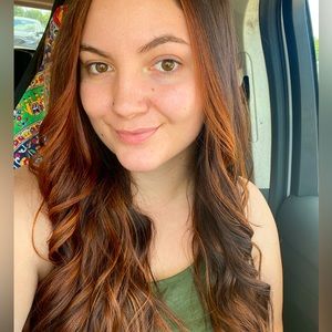 Meet your Posher, Stephania